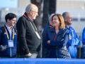 Imagen de Juan Roig y la alcaldesa María José Catalá durante el Medio Maratón de Valencia 2026.