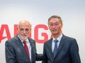 El presidente de LaLiga, Javier Tebas, con el embajador de China en España, Yao Jing