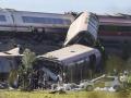 URDA (TOLEDO) 28/10/2026.- Dos trenes de alta velocidad, uno de Renfe y otro de Iryo, han colisionado a primera hora de este miércoles a la altura de la estación de Urda (Toledo), según han informado a EFE fuentes del servicio de emergencias 112, que han indicado que dos vagones han caído por un terraplén. EFE/Ismael Herrero