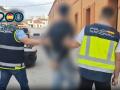 Momento de la detención del segundo implicado en el movimiento Blocus en Valencia