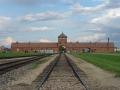 Entrada al campo de concentración Auschwitz-Birkenau