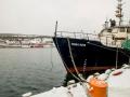 Fotografía de un barco atracado, ayer, en el puerto de San Juan de Terranova (Canadá)