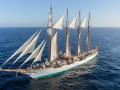 El buque escuela Juan Sebastián Elcano lleva 94 años surcando los mares