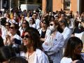 Médicos asistentes a la huelga en la Comunidad de Madrid contra la temporalidad