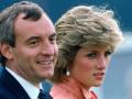 Princess Diana and Major James Hewitt photographed at army barracks in the UK.
en la foto : tanque