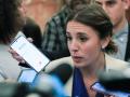 Irene Montero atiende a los medios