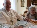 El papa Francisco ha visitado a su familia italiana en Asti