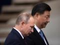 Los presidentes China, Xi Jinping (d) y Rusia, Vladímir Putin
