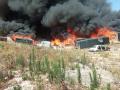 Incendio en el poblado chabolista de Palos de la Frontera, en Huelva