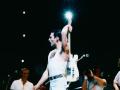 Freddie Mercury. vocalista de Queen, en el concierto Live Aid, en 1985