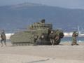 Demostración de vehículos de combate del Ejército de Tierra en la playa