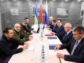 Mesa de negociación entre Ucrania-Rusia en Bielorrusia