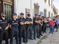 Cientos de personas han guardado un minuto de silencio durante la concentración realizada este lunes en la plaza del Ayuntamiento de Marmolejo (Jaén)