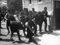 Fotografía del momento de la captura de Gavrilo Princip tras el magnicidio
