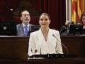 PALMA DE MALLORCA, 03/07/2023.- La candidata a presidenta del Govern Balear, Marga Prohens (PP), pronuncia un discurso durante la sesión de investidura en el Parlament en Palma de Mallorca este lunes. EFE/ Cati Cladera