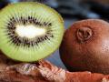 El kiwi puede aportar muchos beneficios a tu organismo