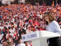 La presidenta de la Comunidad de Madrid, Isabel Díaz Ayuso, durante la manifestación