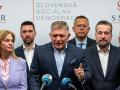 Bratislava (Slovakia (slovak Republic)), 01/10/2023.- Slovak former Prime Minister and chairman of the Smer-SD party Robert Fico (C) talks to media after Slovakia's parliamentary elections at party's headquarters in Bratislava, Slovakia, 01 October 2023. According to official results, Smer-SD party with leader Robert Fico won the parliamentary elections with almost 23 percent. Progresivne Slovensko party (Progressive Slovakia) ended up behind him, with almost 18 percent. (Elecciones, Eslovaquia) EFE/EPA/MARTIN DIVISEK