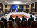 Momento de la reunión mantenida entre los representantes europeos y los ucranianos en Kiev