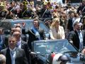 El presidente electo de Argentina Javier Milei realiza un recorrido hasta la Casa Rosada acompañado de su hermana Karina Milei