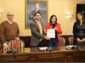 Acto de entrega resolución que convierte en beneficiario al Consistorio del programa Primera Experiencia Profesional en las Administraciones Públicas