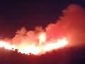 El fuego se ha extendido rápidamente por los alrededores de Mijas (Málaga)
