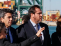 El ministro de Transportes, Óscar Puente, junto a Carlos Mazón, María José Catalá y la presidenta del Puerto de Valencia