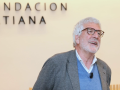 Gregorio Luri durante el coloquio en la Fundación Tatiana