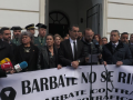El alcalde de Barbate, Miguel Molina, durante el homenaje a los dos guardias civiles asesinados