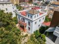 Este edificio, que fue hotel durante la Exposición Iberoamericana, se vende en Idealista