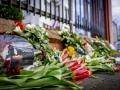 Homenaje floral en solidaridad con las víctimas del atentado yihadista