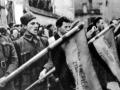 Los Dabrowski (voluntarios polacos) juran lealtad a la causa de la República antes de su retirada de España