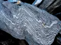 Bandas de hierro de 3.700 millones de años de antigüedad en el cinturón supracrustal de Isua, en Groenlandia