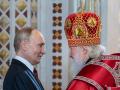 Vladimir Putin y el patriarca de la Iglesia ortodoxa rusa, Kiril