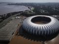 Estadio de fútbol inundado en Brasil