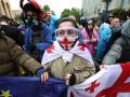 Los manifestantes desafiaron al gobierno de Georgia por la llamada "ley rusa"