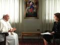 El Papa Francisco con la periodista Norah O’Donnell