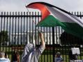 Manifestación anti israelí frente a la puerta de la Casa Blanca