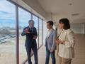 El presidente de la Autoridad Portuaria de Ferrol, Francisco Barea; el alcalde de la ciudad, José Manuel Rey Varela; y la 'conselleira' de Economía, María Jesús Lorenzana, inauguran el edificio de servicios múltiples del puerto exterior ferrolano