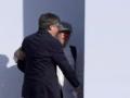 Así ha sido la huida de Puigdemont con su abogado tras el discurso en Barcelona