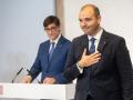 La nueva consellera de Economía y Hacienda, Alícia Romero, y el presidente de la Generalitat de Catalunya, Salvador Illa, durante el acto de toma de posesión del Govern catalán, en el Palau de la Generalitat, a 12 de agosto de 2024, en Barcelona, Catalunya (España). Los nuevos consellers del Govern Catalán han tomado posesión de su cargo después de que el pasado jueves Salvador Illa fuera investido como presidente de la Generalitat con el apoyo de Comuns y ERC. En total el Govern de Illa contará con 16 Consellerias divididas en los departamentos de Presidencia; Economía y Hacienda; Deportes; Educación y Formación Profesional; Igualdad y Feminismo; Política  Lingüística; Unión Europea y Acción Exterior; Empresa y Trabajo; Derechos Sociales e Inclusión; Universidades e Investigación; Interior; Sanidad; Agricultura, Ganadería, Pesca y Alimentación; Territorio, Transición Ecológica y Vivienda; Cultura; y Justicia y Calidad Democrática.
12 AGOSTO 2024;GOVERN;CONSELLERS;TOMA;POSESIÓN;POLÍTICA;GOBIERNO
Lorena Sopêna / Europa Press
12/8/2024