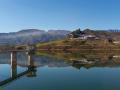 El paisaje que se contempla desde el embalse es un deleite visual para los turistas