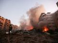 Escombros de un edificio destruido en un ataque aéreo israelí en los suburbios del sur de Beirut