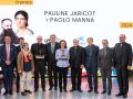 Los premiados, junto a los responsables de OMP y el Nuncio