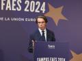 El expresidente del Gobierno José María Aznar interviene durante la clausura del campus FAES