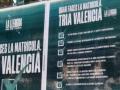 Carteles de la "ONG del catalán" en un colegio valenciano