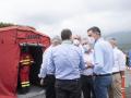 El presidente del Gobierno, Pedro Sánchez (1d) y el presidente de Canarias, Ángel Víctor Torres (2d), visitan el puesto de mando avanzado para valorar la situación de la erupción del volcán de Cumbre Vieja, a 23 de septiembre de 2021