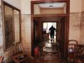 Vista de los daños causados en el interior de una casa por las inundaciones en la localidad de Paiporta