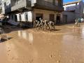 Caos, barro, lodo... más de 8.400 militares luchan contra los efectos devastadores de la DANA en Valencia