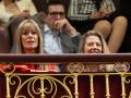 Begoña Gómez junto a su secretaria Cristina Álvarez en el Congreso de los Diputados